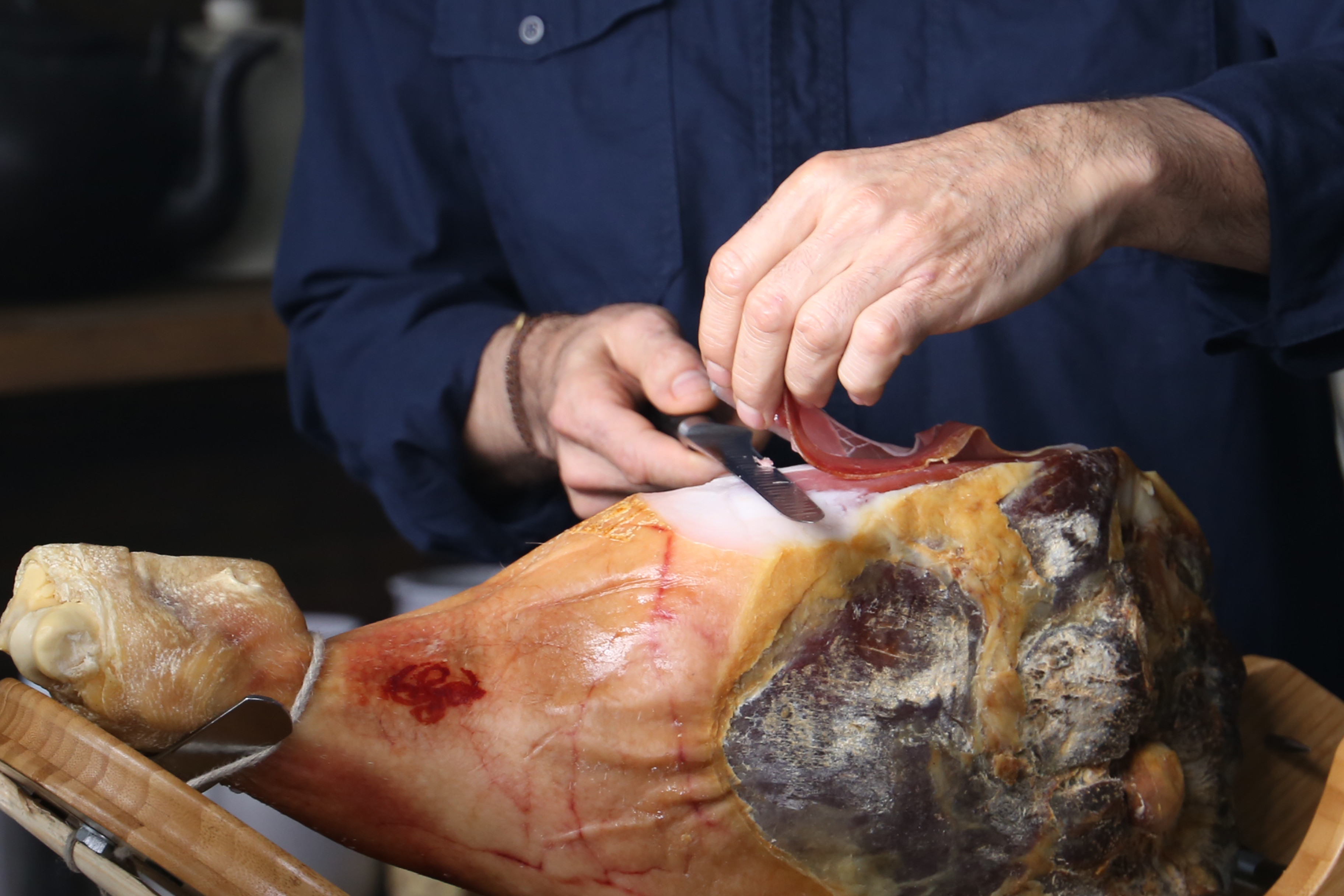 jambon, Bayonne, homme, découpe, couteau, artisanat, authenticité