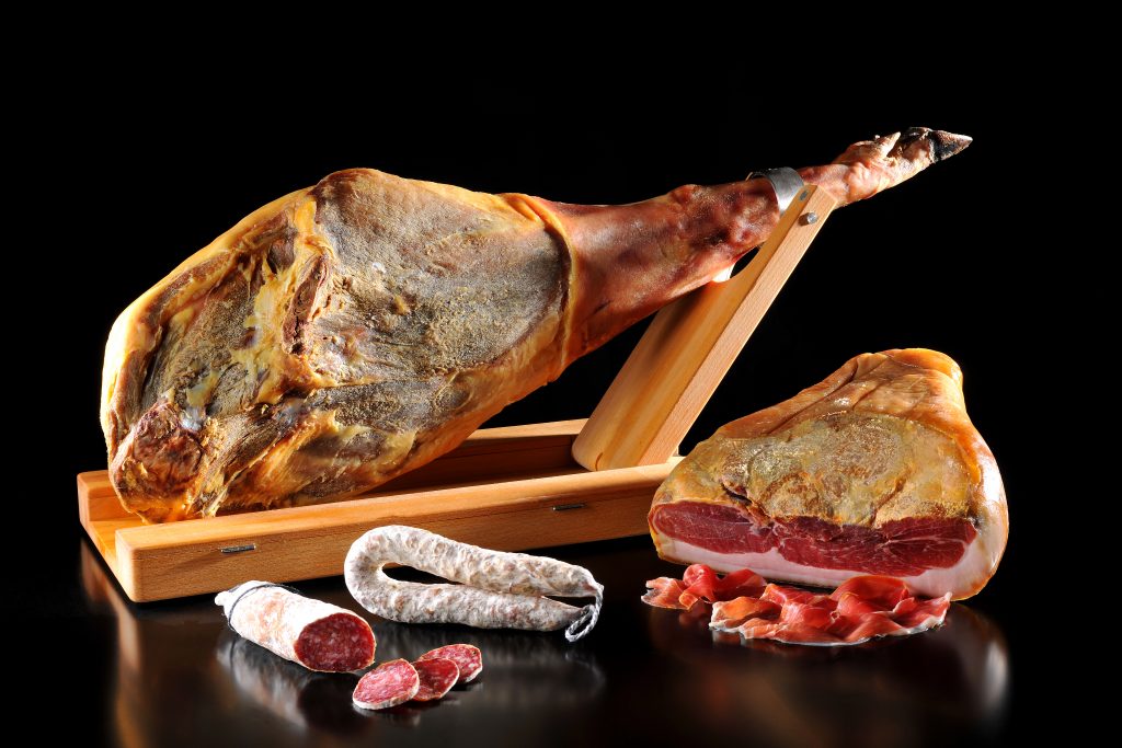 jambon, saucisson, saucisse sèche, Pyrénées, porc noir